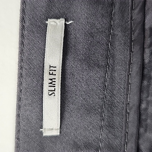 Van Heusen Studio stretch gray ankle pants, business casual, size 8 - Picture 11 of 13